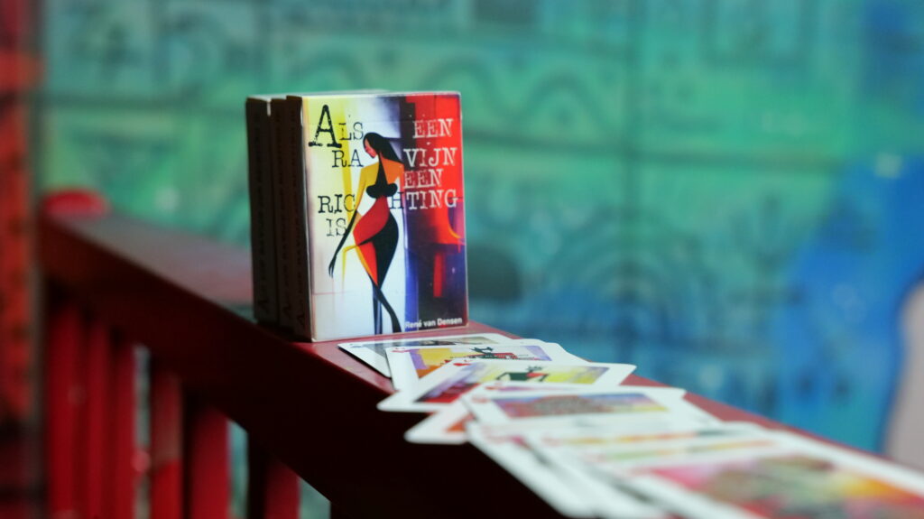 René van Densen's dichtbundel kaartset "Als Een Ravijn Een Richting Is"